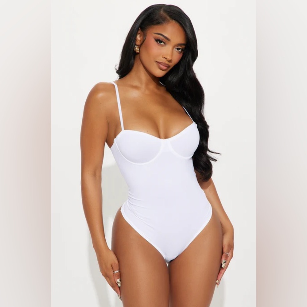 NWT fashion nova seamless bodysuit